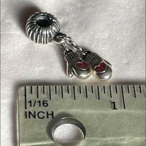 Pandora Charm Winter Mittens Dangle Pink Gem Like New!!